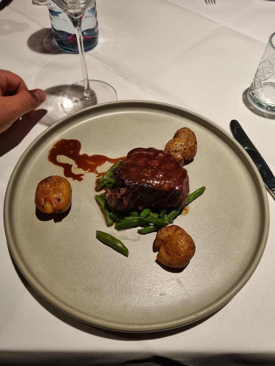 Restaurant Ganush Levantine Wine & People-9